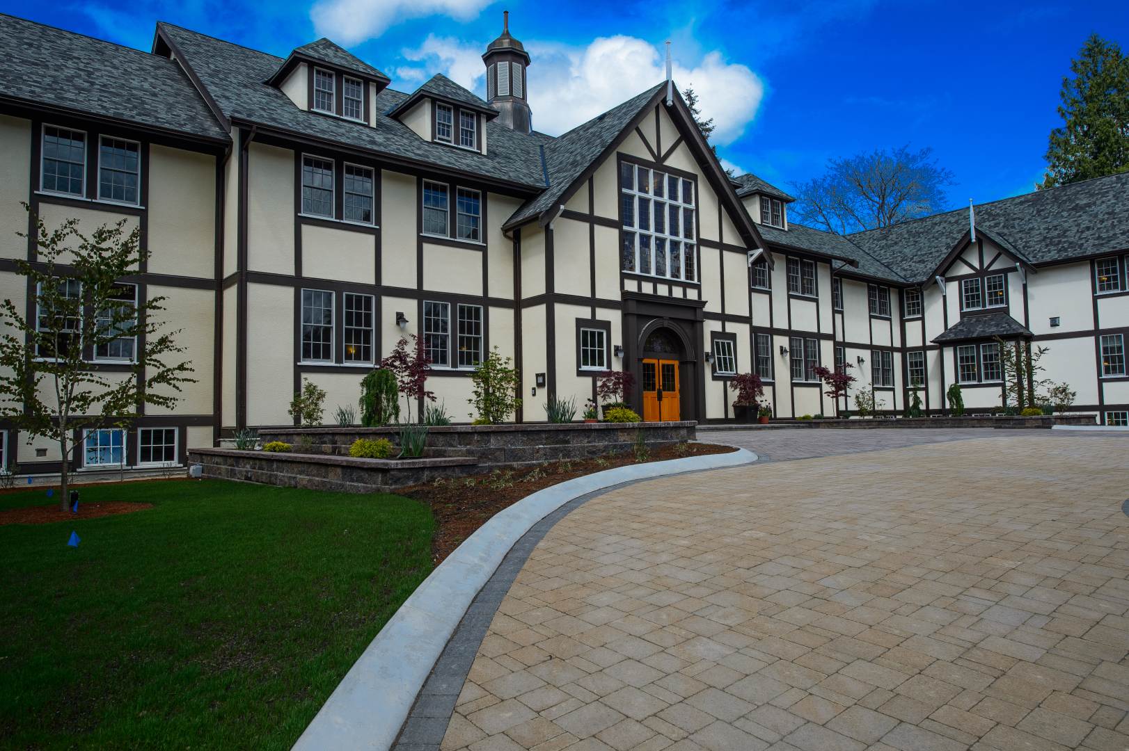 Shawnigan Lake School - Main Building