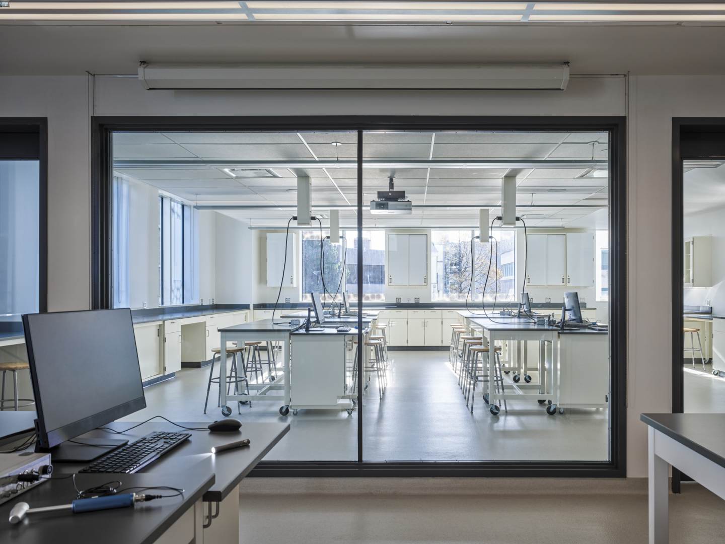 University of British Columbia Undergraduate Life Sciences Teaching Labs Renewal & Expansion 