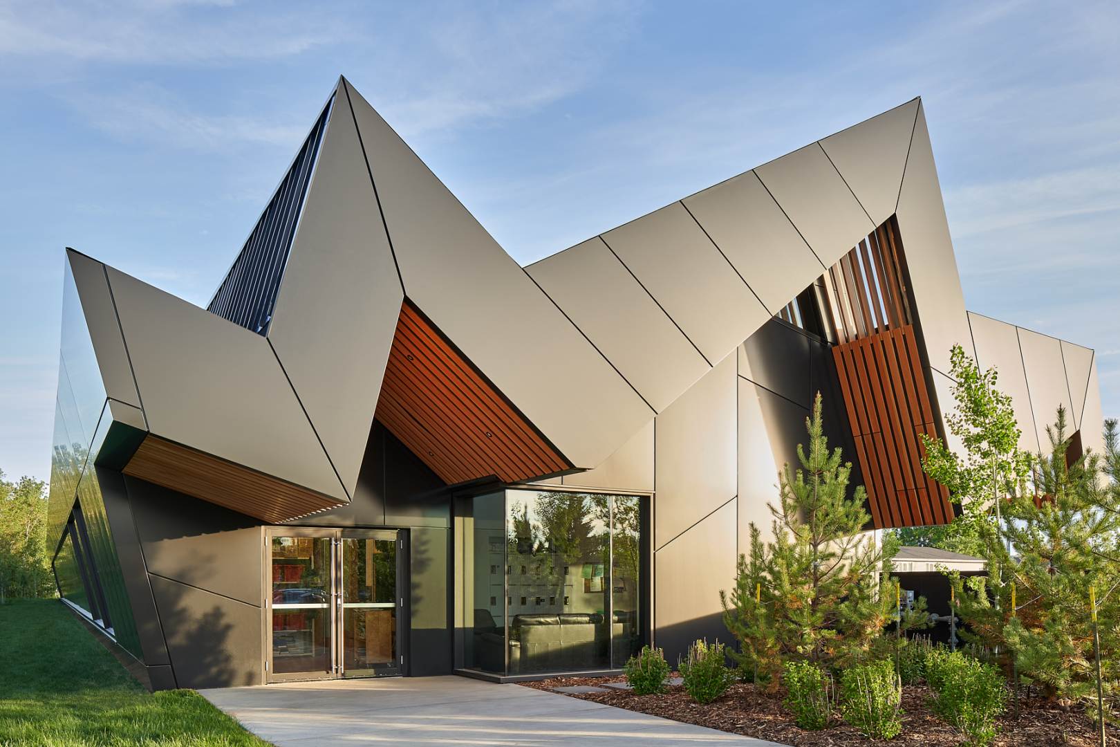 Capilano Library | Edmonton Public Library